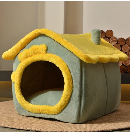 All-Season Deluxe Pet Haven